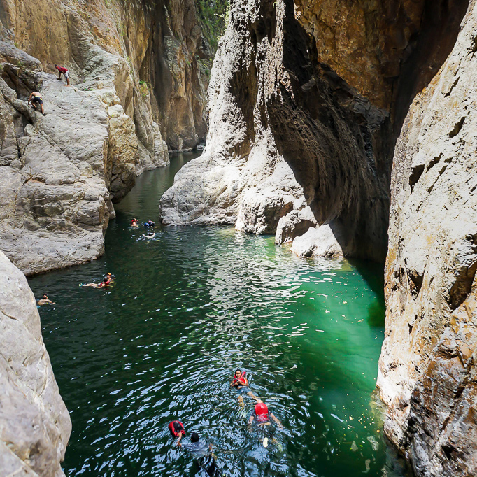 swimming-through-somoto-canyon-nicaragua